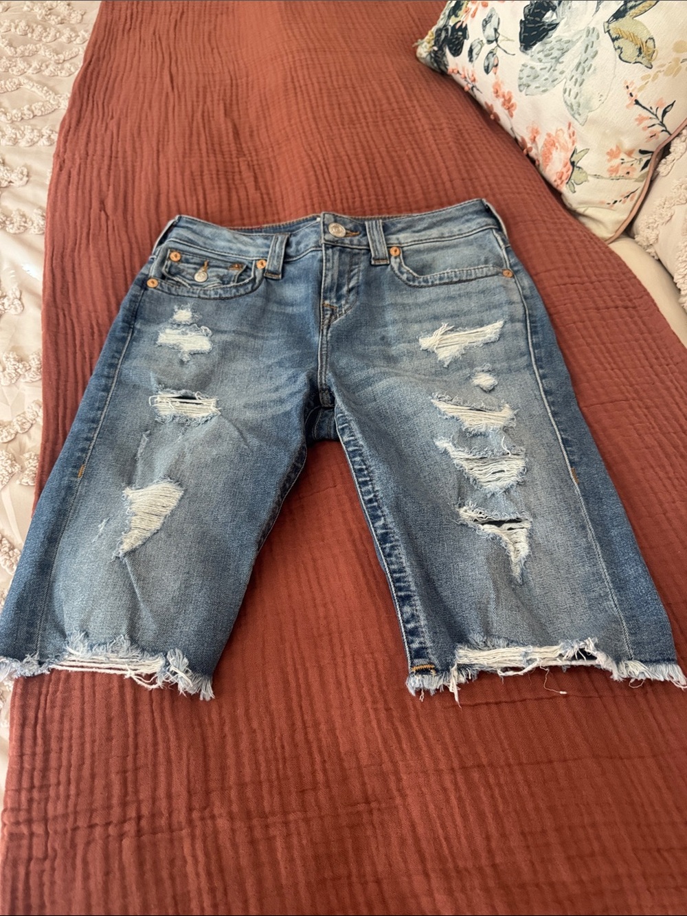 True religion shorts